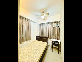 Sai Ying Pun - Yuet Sum Mansion 02