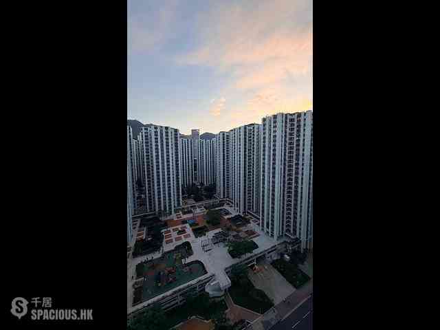 Tai Koo Shing - Tai Koo Shing Harbour View Gardens (East) Lotus Mansion 01