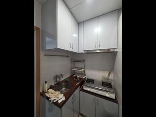 Kennedy Town - Ka Fu Building Block B 06