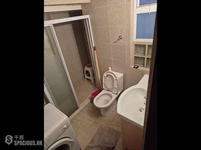 Causeway Bay - 459-465, Hennessy Road 02