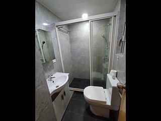Causeway Bay - Bay View Mansion 11