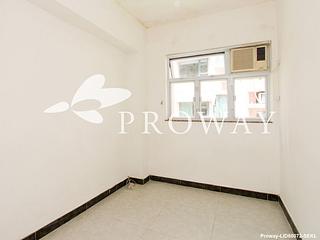 Wan Chai - 14, Tai Yuen Street 06