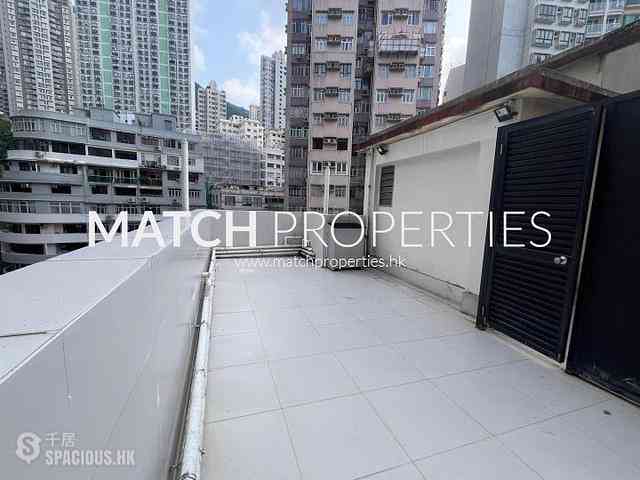 Sai Ying Pun - Sun Luen Building 04