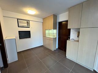 Quarry Bay - Kornhill Block R 03