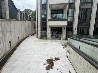 Jardines Lookout - 339, Tai Hang Road Block B 03