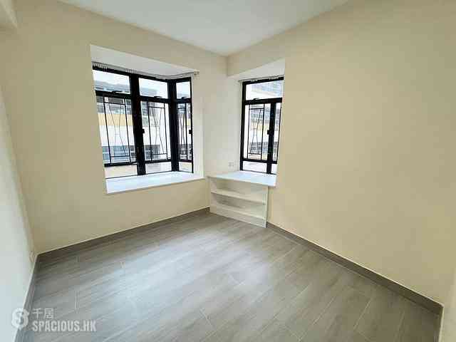 Quarry Bay - Kornhill Block Q 06