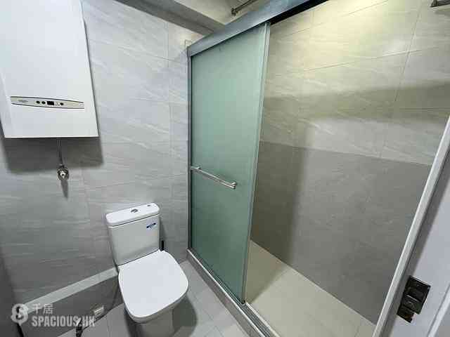 Quarry Bay - Kornhill Block Q 10
