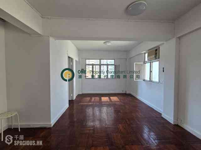 Kennedy Town - Po Shu Lau 01
