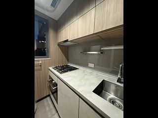 Kai Tak - Upper Riverbank Mansion E 06