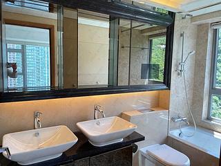 Tai Hang - Serenade Block 2 09