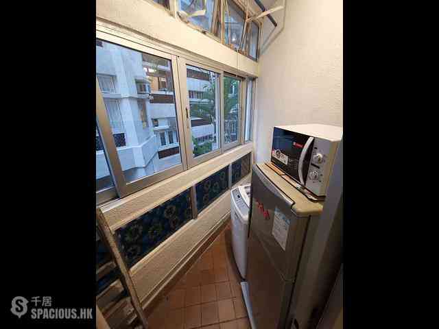 Kennedy Town - Hee Wong Terrace Block 4 05