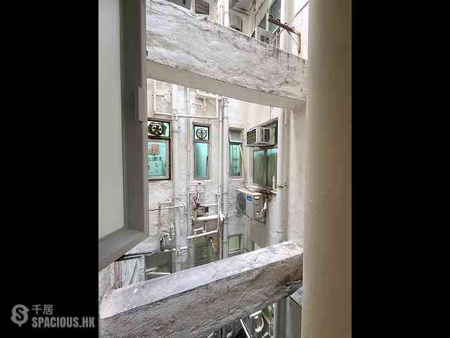 Causeway Bay - Island Building 07