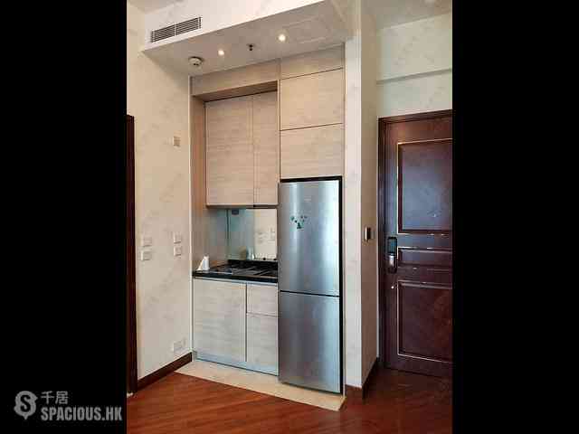 Wan Chai - The Avenue Phase 2 Block 1 05