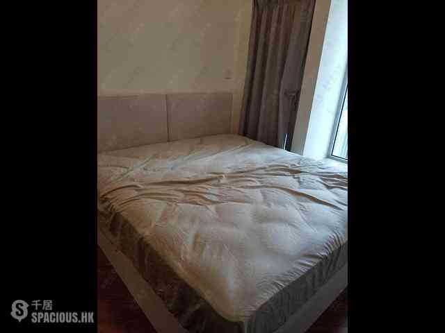 Wan Chai - The Avenue Phase 2 Block 1 06