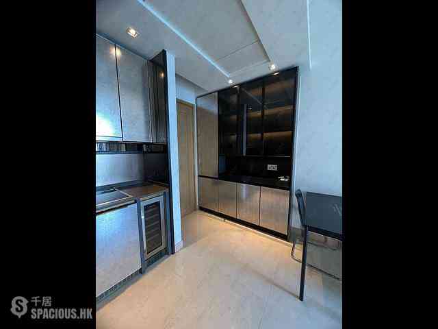 North Point - Victoria Harbour Phase 1B Tower 5A 09