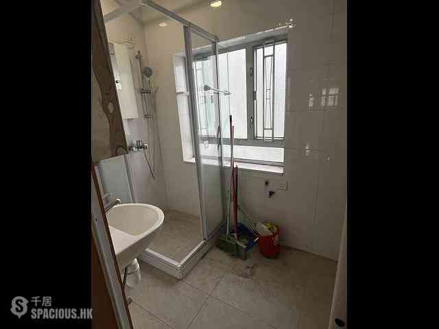 Kennedy Town - Ka Fu Building 07