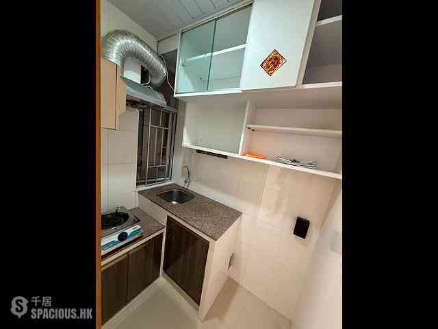Sai Wan Ho - Sun Sing Centre 11
