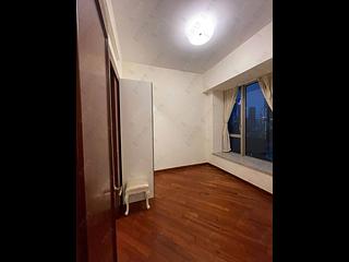 Wan Chai - The Avenue Phase 2 Block 1 13