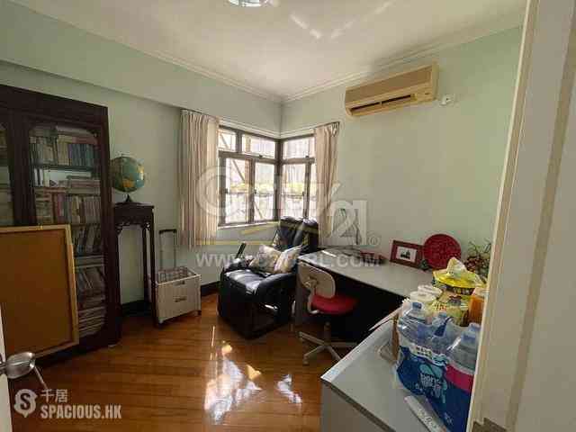 Stubbs Road - Evergreen Villa Block F 08