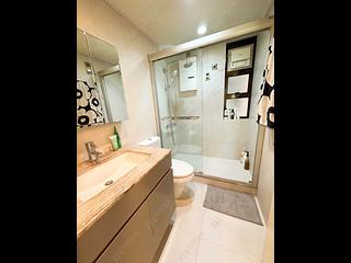 Tai Hang - Ronsdale Garden Block 1 05