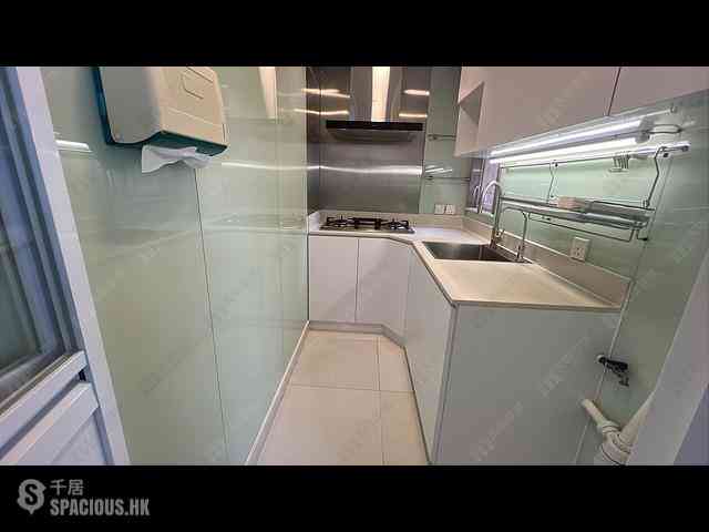 North Point - Kam Ming Yuen 03