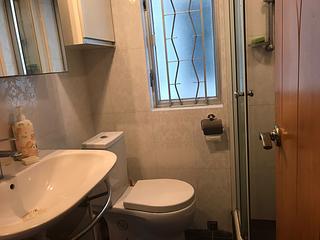 Quarry Bay - Nan Fung Sun Chuen Block 10 07