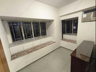 Tai Po - Tai Po Centre Phase 5 Block 16 05