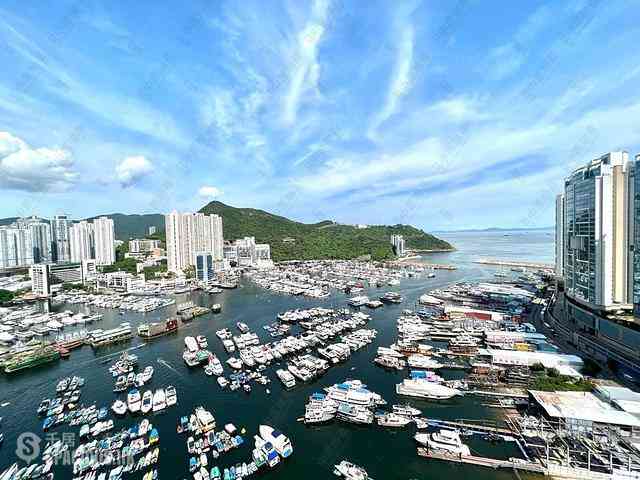 Ap Lei Chau - Marina South Block 1 10