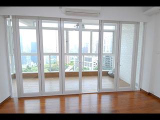 Mid Levels Central - Robinson Garden Apartments Block 3D-3E, Robinson Road 03