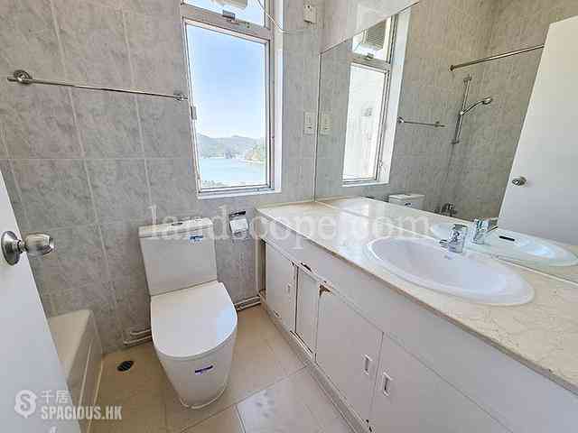 Repulse Bay - Burnside Estate 07