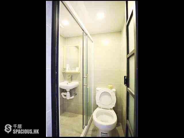 Sai Ying Pun - Yuet Sum Mansion 03
