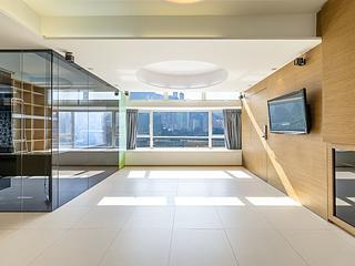 Happy Valley - Linden Court 02