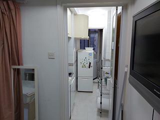 Wan Chai - 28, Cross Street 04