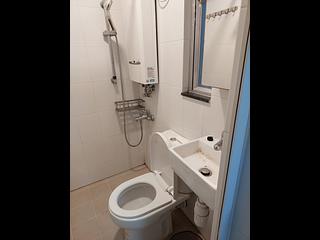 Wan Chai - 28, Cross Street 07