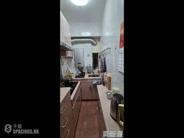 Quarry Bay - Riviera Mansion 05