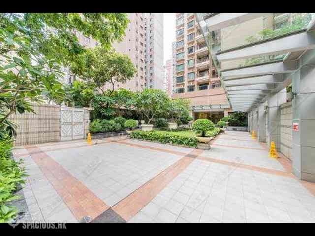 Wan Chai - The Zenith Phase 1 Block 2 02