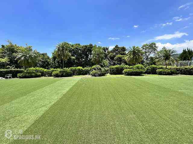 Clear Water Bay - Rise Park Villas 01