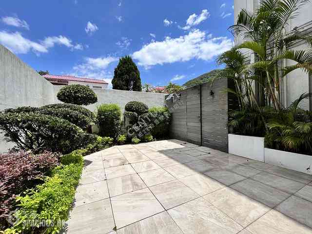 Clear Water Bay - Rise Park Villas 03