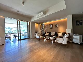 Clear Water Bay - Rise Park Villas 06