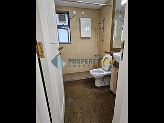 Sheung Wan - Queen's Terrace Block 1 11
