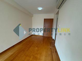 Sheung Wan - Queen's Terrace Block 1 08