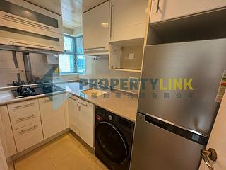 Sheung Wan - Queen's Terrace Block 1 11