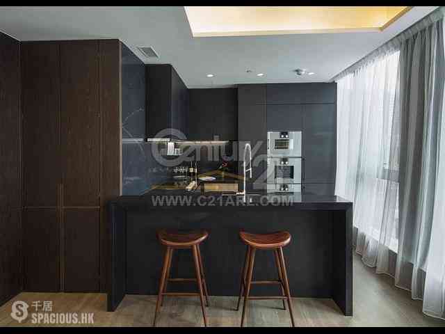 Wan Chai - The Luna 16