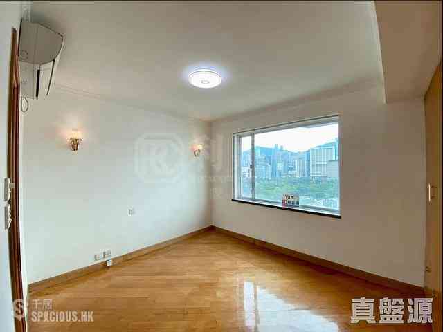 Causeway Bay - Victoria Centre Block 2 06