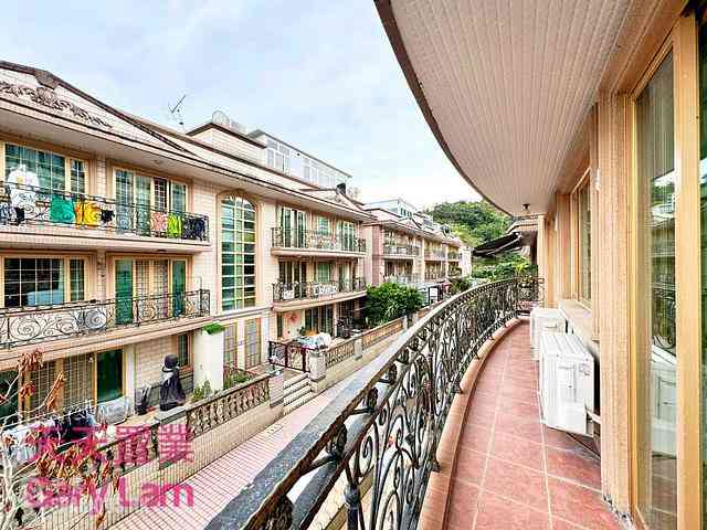 Sai Kung - Royal Garden 10