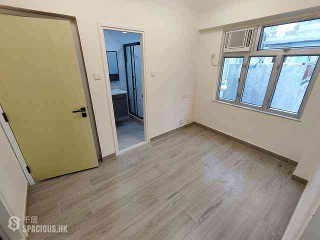 Causeway Bay - Hoi Hing Building 01