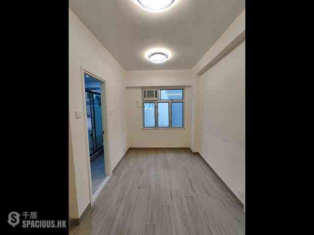 Causeway Bay - Hoi Hing Building 06
