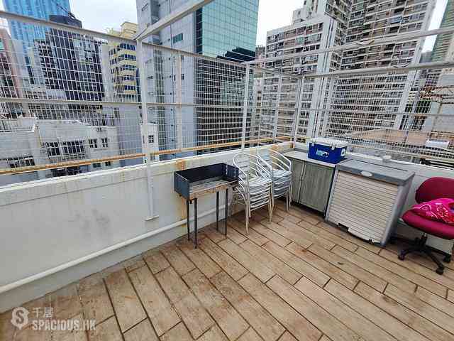 Causeway Bay - Hoi Hing Building 15