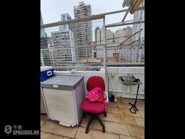 Causeway Bay - Hoi Hing Building 16