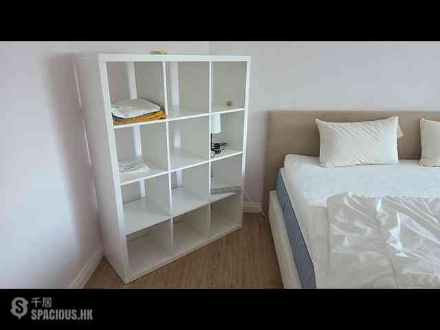 West Kowloon - The Waterfront Phase 1 Block 2 04